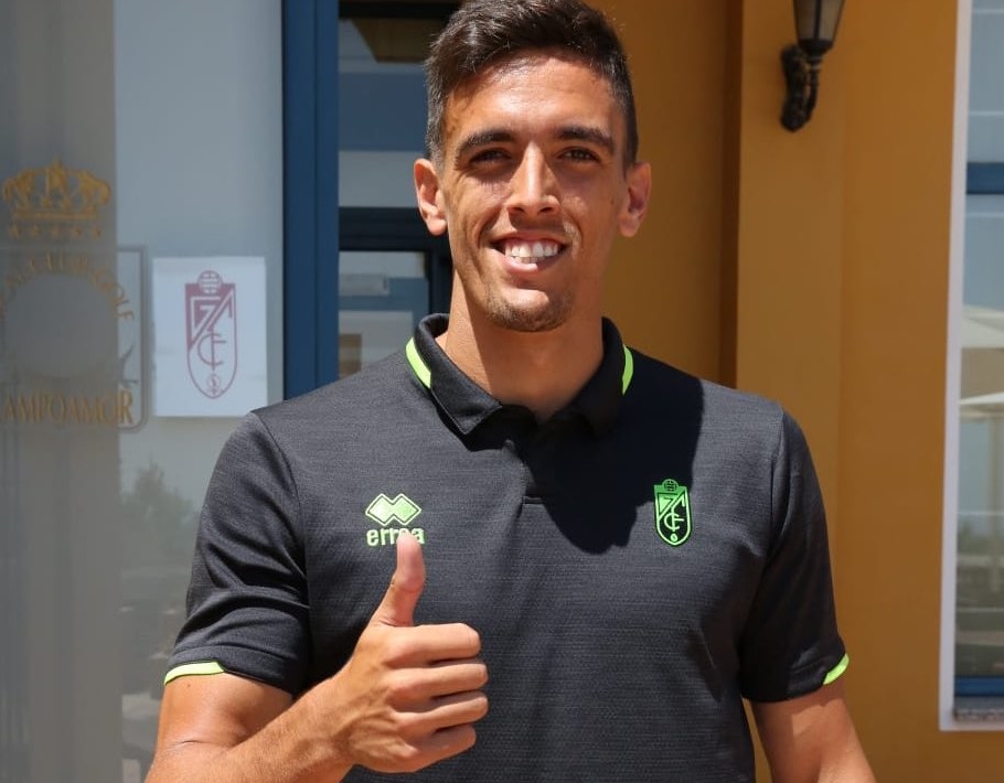 José Antonio Martínez se ha incorporado al Granada reciéntemente
