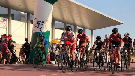 Las calles de Santa Fe se llenaron de los ciclistas mas prometedores de la provincia 
