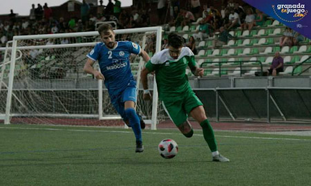 El Atarfe no ha podido conseguir su primera victoria (VICENTE CARVAJAL)