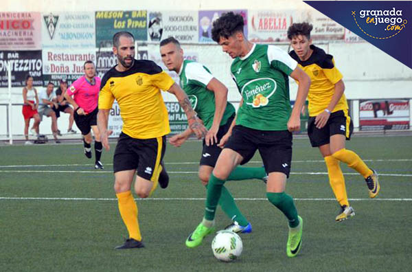 El CD Huétor Vega juega esta jornada como local (LÁZARO)