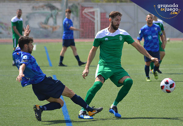 Moi Gómez pudo jugar su primer partido con los atarfeños (J. PALMA)