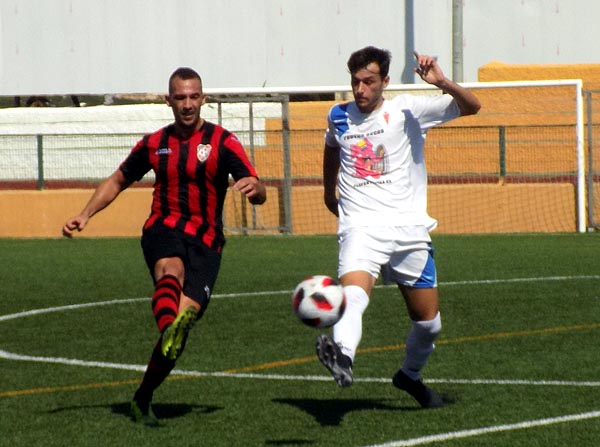 El Guadix CF sigue en racha (EL FARO DE MELILLA) 
