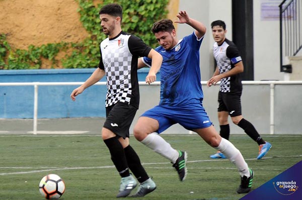 El At. Monachil recibe en su estadio al Cúllar Vega (JOSÉ M. BALDOMERO) 