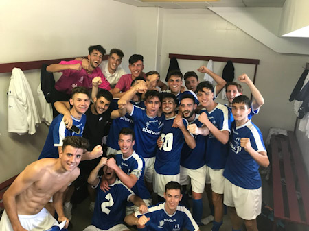 El Maracena juvenil celebra la victoria ante el Santa Fe (@UDMARACENA)