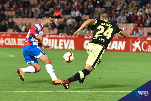Fede Vico en el último encuentro en casa ante el Real Mallorca (J. M. BALDOMERO)