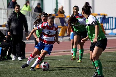 El Granada Femenino ha vencido a Caceres (JOSÉ VELASCO)