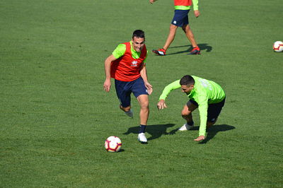 San Emeterio busca acompañante (GRJ) 