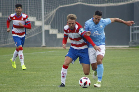 El Recreativo sigue con su mala racha en casa (GRANADA CF)