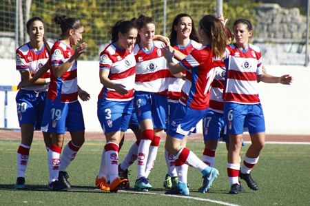 El Granada Femenino sigue liderando la clasificación (GRANADA CF) 