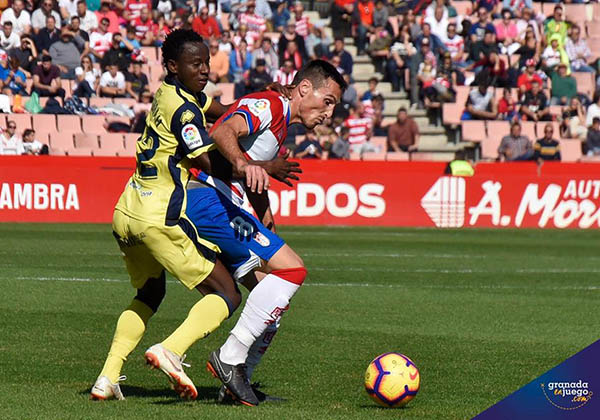 Fede San Emeterio, un fijo en las alineaciones de Diego Martínez (J. M. BALDOMERO)