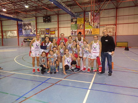 El Grupo Hafesa Rafa celebró la victoria sobre la pista (RACA)