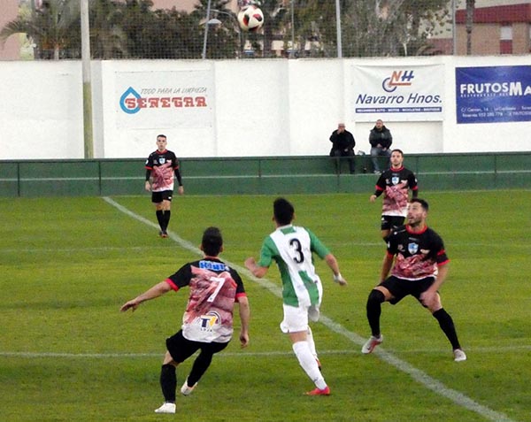 Los lojeños volvieron de vacío de su desplazamiento de esta jornada (P. CASTILLO)