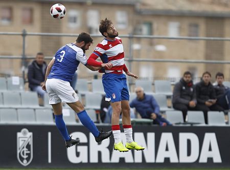 El Recreativo no ha podido romper su mala racha ante el San Fernando (@CANTERANAZARÍ)