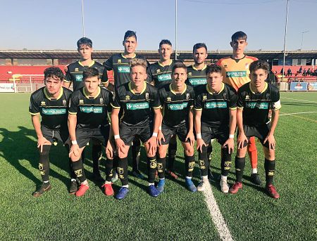 El Granada Juvenil es tercero en División de Honor (@CANTERANAZARI)