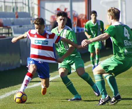 El Granada Juvenil sumó una victoria en casa ante Vázquez Cultural (@CANTERANAZARI)