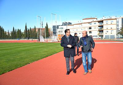 El Alcalde Granada, Francisco Cuenca ha visitado las obras del Núñez Blanca (JAVIER ALGARRA)