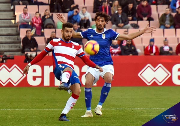 El Granada CF, líder de la tabla, no quiere bajar el ritmo (JOSÉ M. BALDOMERO)