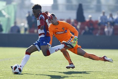 El Recreativo vuelve a competición tras el parón navideño (GRANADA CF)