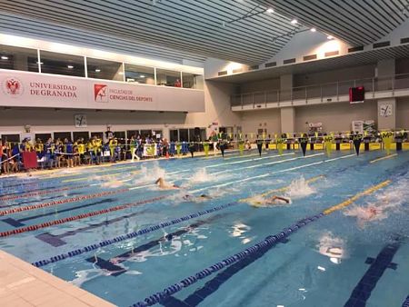 Gran nivel competititivo en el II Trofeo de Natación Granada Ciudad Universitaria (CAD UGR)