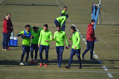 El equipo ha regresado al trabajo (GRJ) 