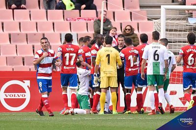 San Emeterio no daba crédito a su expulsión (BALDOMERO= 