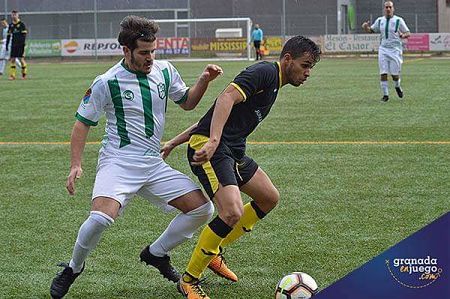 El Cubillas defenderá el liderato ante el Vandalia (J. PALMA)