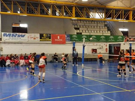 El Nevadis Albolote C.V. `16 sumó su tercera victoria consecutiva (ACV, 16)