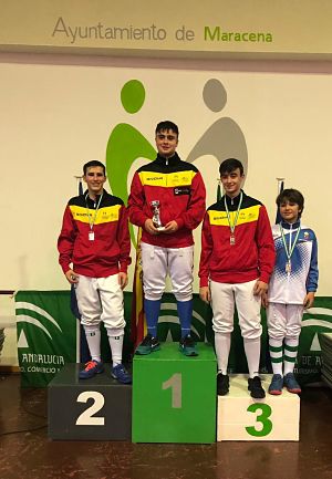 Podium de florete en la Categoria Cadete (ESGRIMA MARACENA)