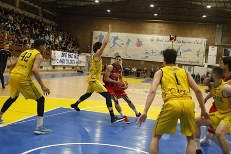 Alejandro Bortolussi será baja en el Covirán Granada (PHOTOGRAPHERS SPORTS)