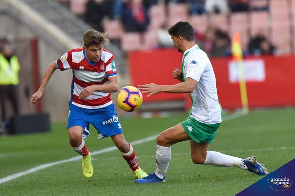 Lucha sin cuartel en la zona alta (JOSÉ M. BALDOMERO)