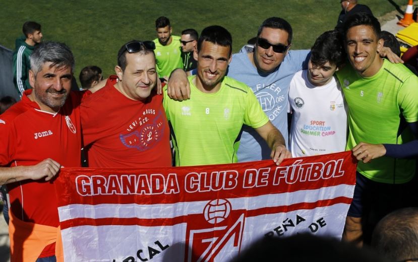 La afición ha acompañado al equipo (P.VILLOSLADA GCF) 