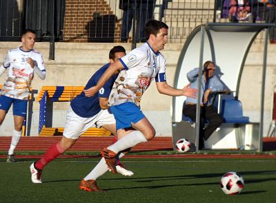 El Loja mereció mejor fortuna ante el Poli Almería (MIGUEL JAIMEZ)