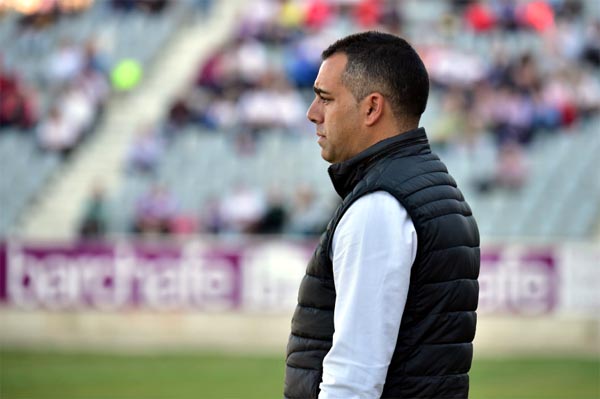 Germán Crespo, entrenador del Real Jaén, durante un encuentro (REAL JAÉN)