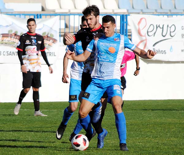 Motril y Loja depararon un vibrante derbi provincial (SEMANARIO MUCHO DEPORTE)