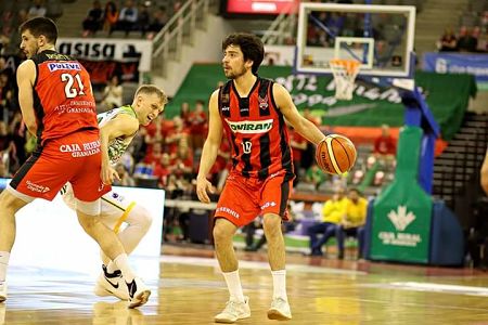 Josep Pérez será duda para el partido en Coruña (JOSÉ VELASCO)