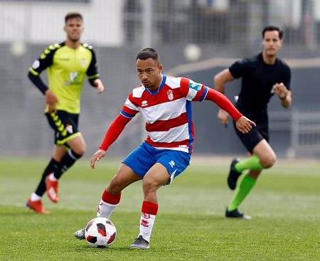 El Recreativo sigue cerca de la zona descenso (@CANTERANAZARI)