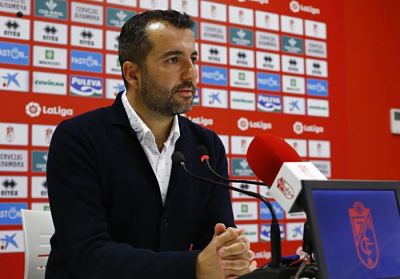 Diego Martínez, en rueda de prensa (P .VILLOSLADA / GCF)) 