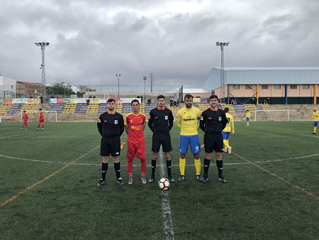 El Maracena ha conseguido una importante victoria en Navas (@CDNAVAS_)