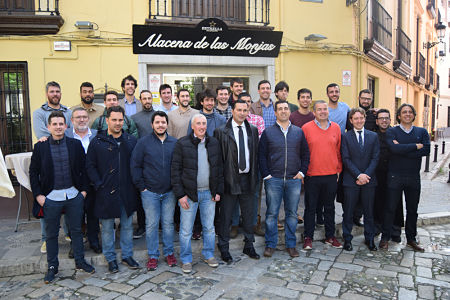 El Covirán Granada ha realizado un almuerzo de conjura (FCBG)