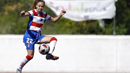El Granada Femenino goleó a Luís de Camoens (GRANADA CF) 