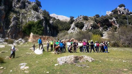 Senderistas sexitanos durante la ruta (AYTO ALMUÑÉCAR)