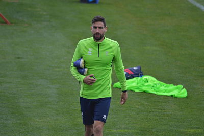 Puertas aún sigue tocado (GRJ) 