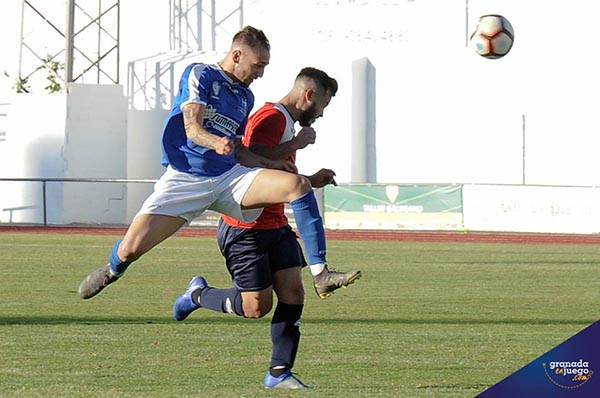 La UD Maracena puede acabar la jornada como equipo de Tercera División (ARCHIVO)