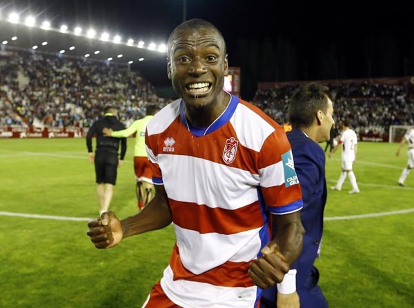 Adrián Ramos celebró el tanto de la victoria en Albacete (GRANADA CF)