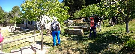 Senderistas sexitanos en la ruta en Lanjarón y Nigüelas (AYTO. ALMUÑECAR)