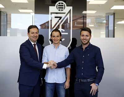 Tenorio junto a Fran Sánchez y Monterrubio (GRJ) 