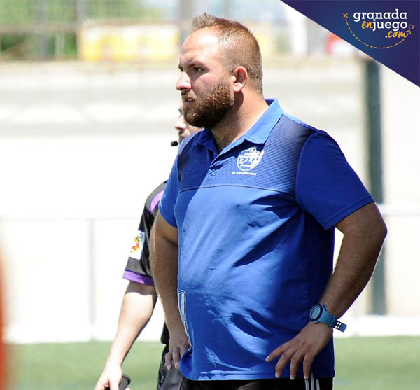 Dani Camarero continuará como entrenador del Arenas (JOSÉ M. BALDOMERO)