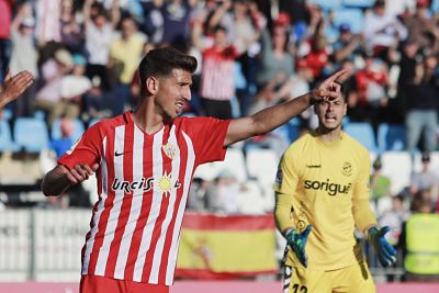 Juan Carlos podría cambiar de rojiblanco 