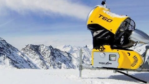 Los cañones ya han comenzado a producir nieve artificial 