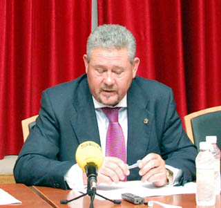 Alfonso Cruz durante la última asamblea (J. M. ALONSO)